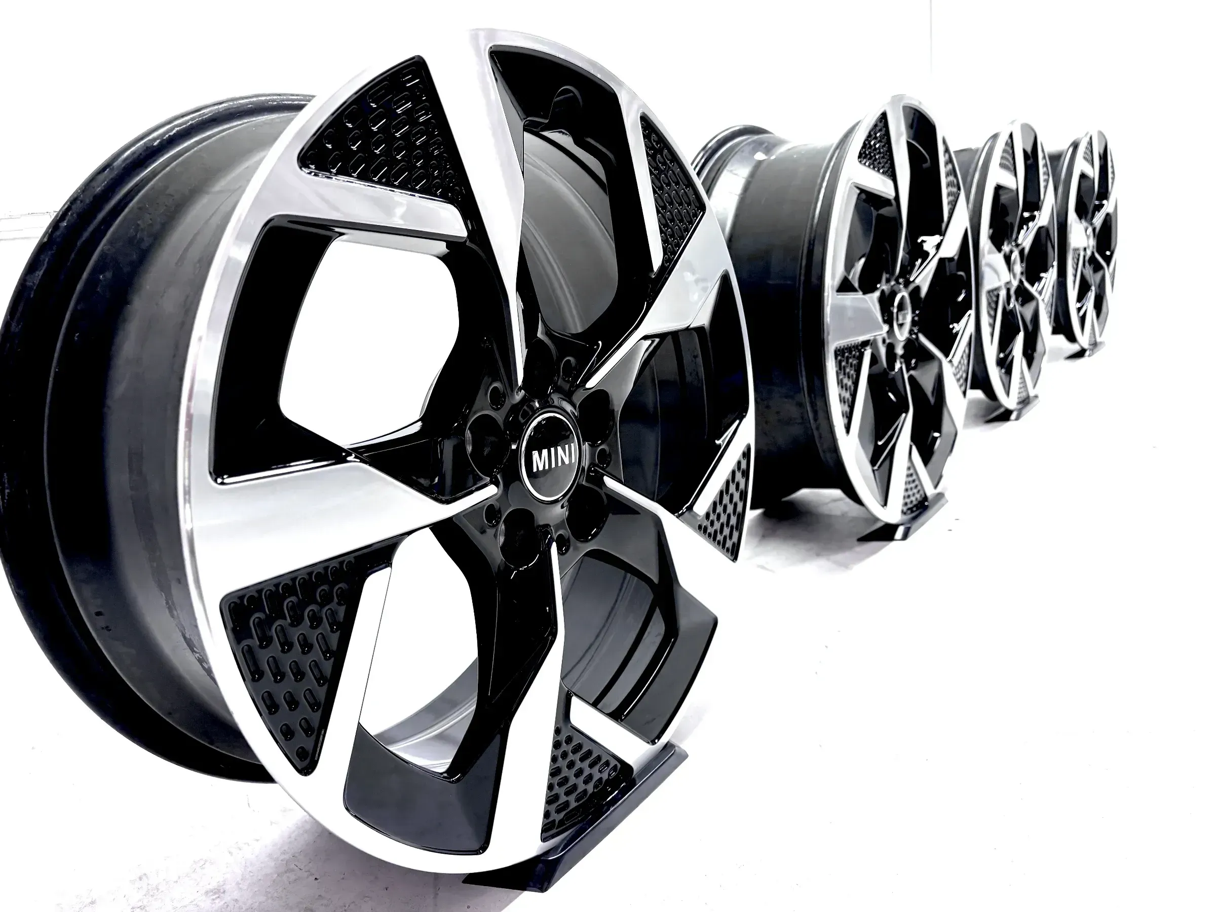 18 Zoll Original Mini F65 F66 F67 Felgen Alufelgen 5A3E639 Slide Spoke 958 - Bild 1
