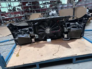 BMW M3 G80 G81 Frontpaket Laser Scheinwerfer Motorhaube Kotflügel Kühler - Bild 5